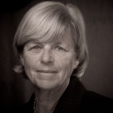 Sarah Dunn2105100